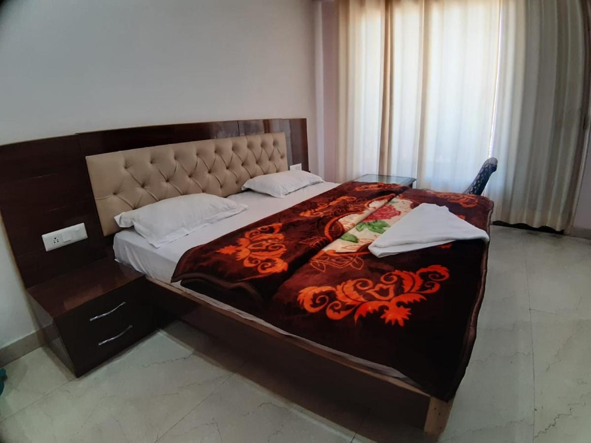 Destiny Hotel Solan Zewnętrze zdjęcie