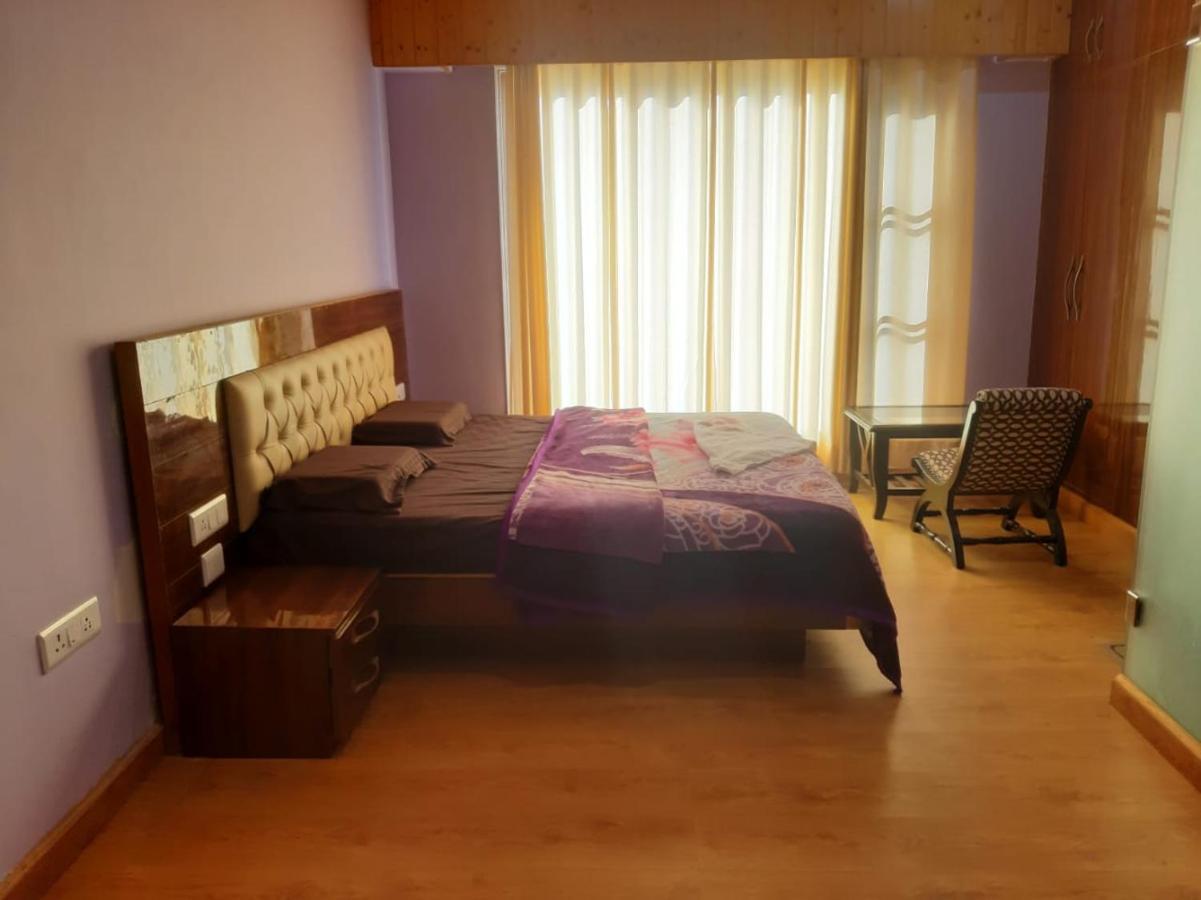Destiny Hotel Solan Zewnętrze zdjęcie